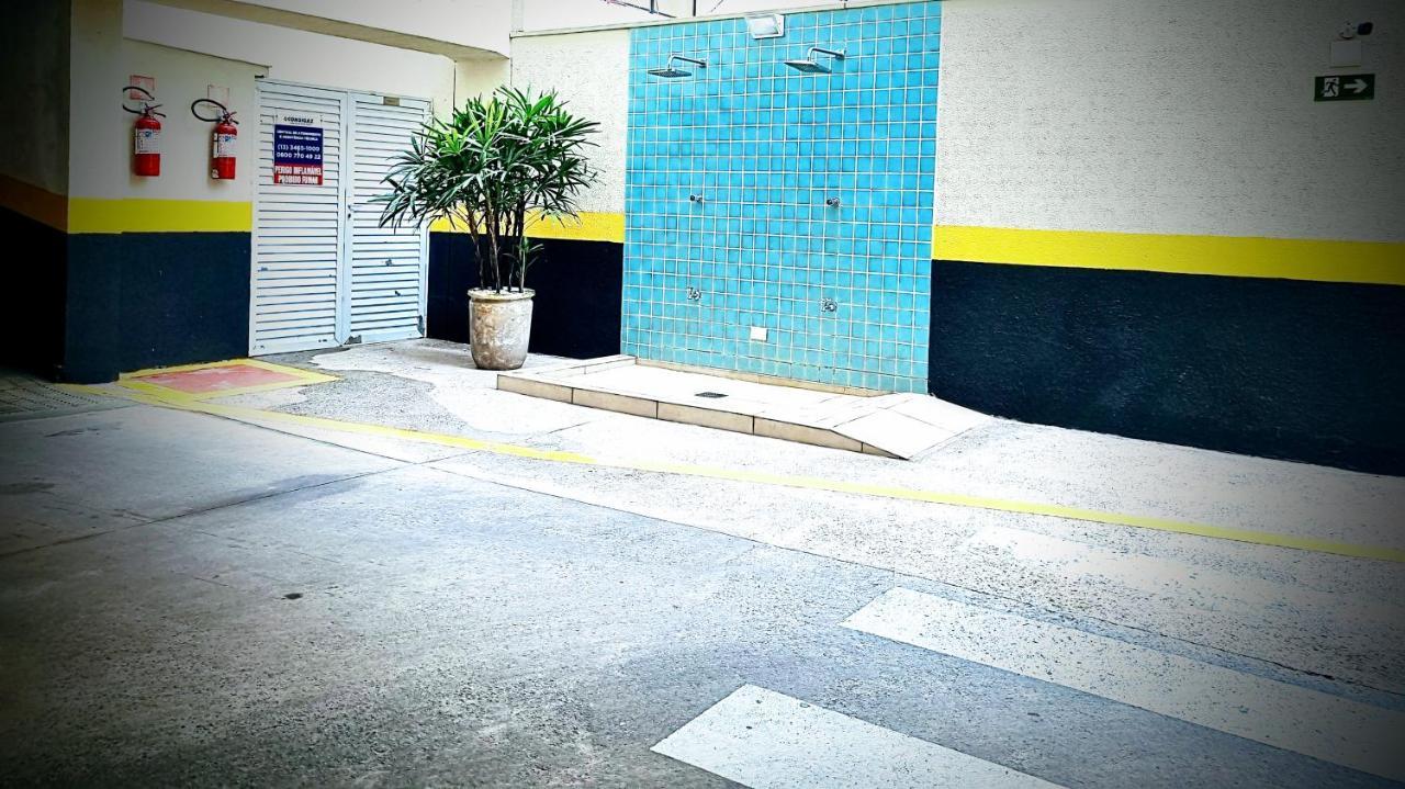 Ap 2 Vagas Varanda Gourmet E A 170 M Da Apartment Guaruja